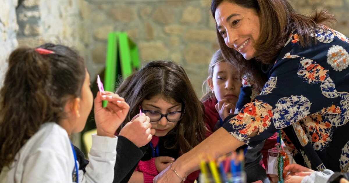 Yeliz Saygınar ve Segah Atay ile “Kes, Katla, Boya”
