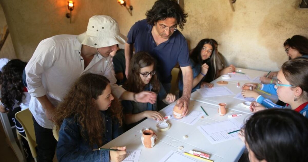 Archaeological Restoration Workshop